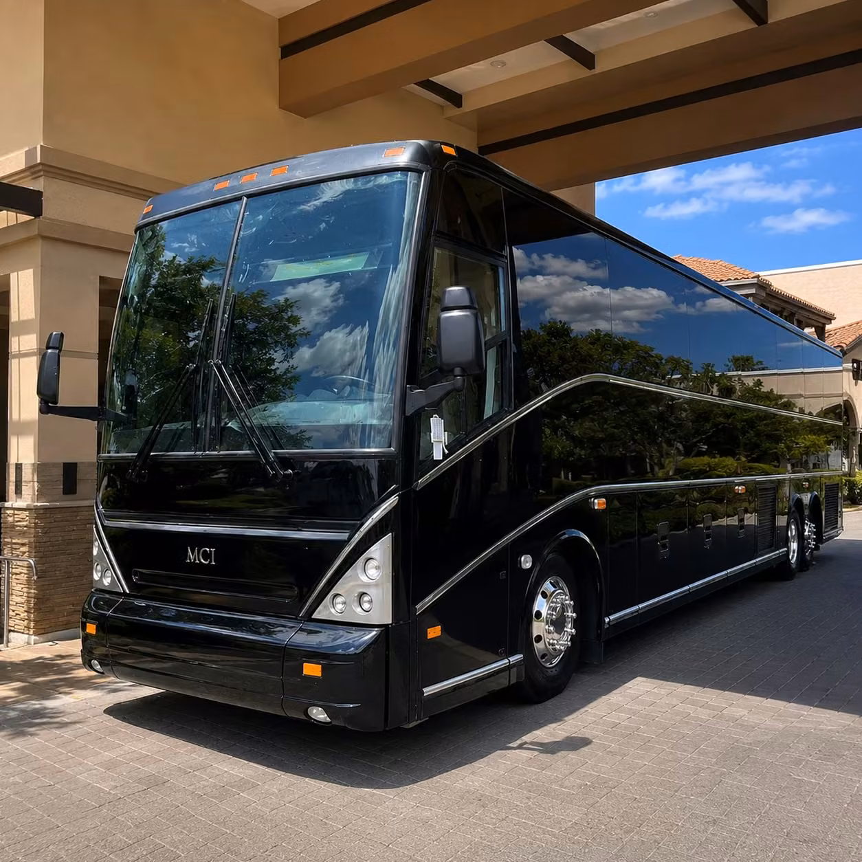 book concert transportation in clarksville or any city nearby