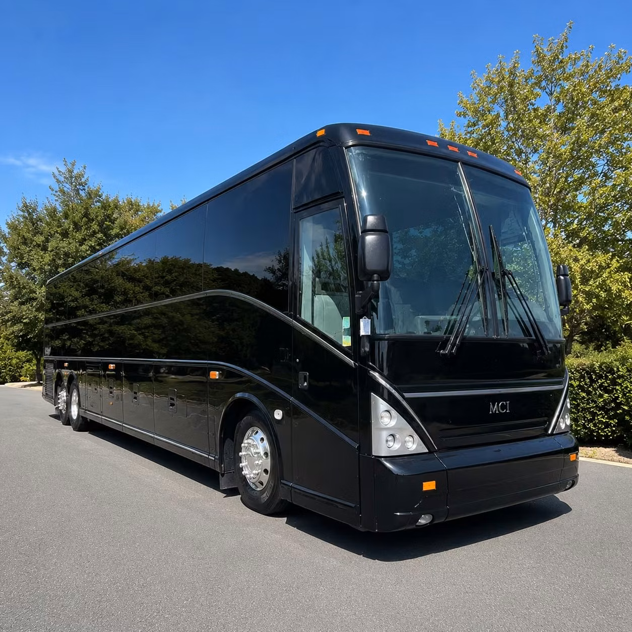 corporate event bus rentals for conferences and business events in clarksville