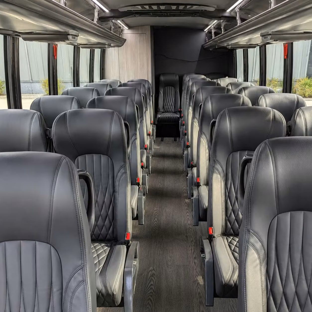 school field trip bus rentals in clarksville